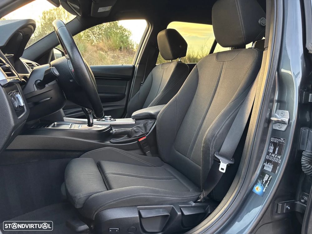 BMW 318 d Touring Line Sport Shadow Auto - 7