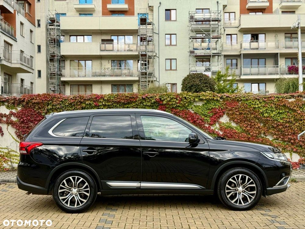 Mitsubishi Outlander - 13