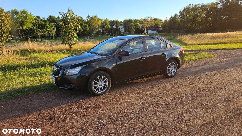 Chevrolet Cruze 1.6 LT - 3