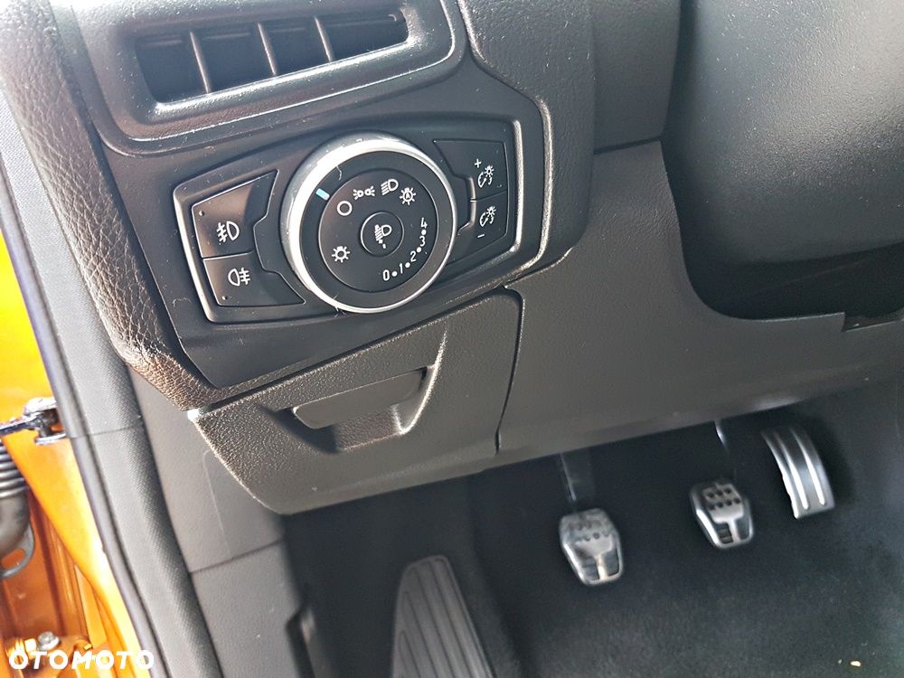 Ford Focus 1.0 EcoBoost Start-Stopp-System ST-LINE - 14