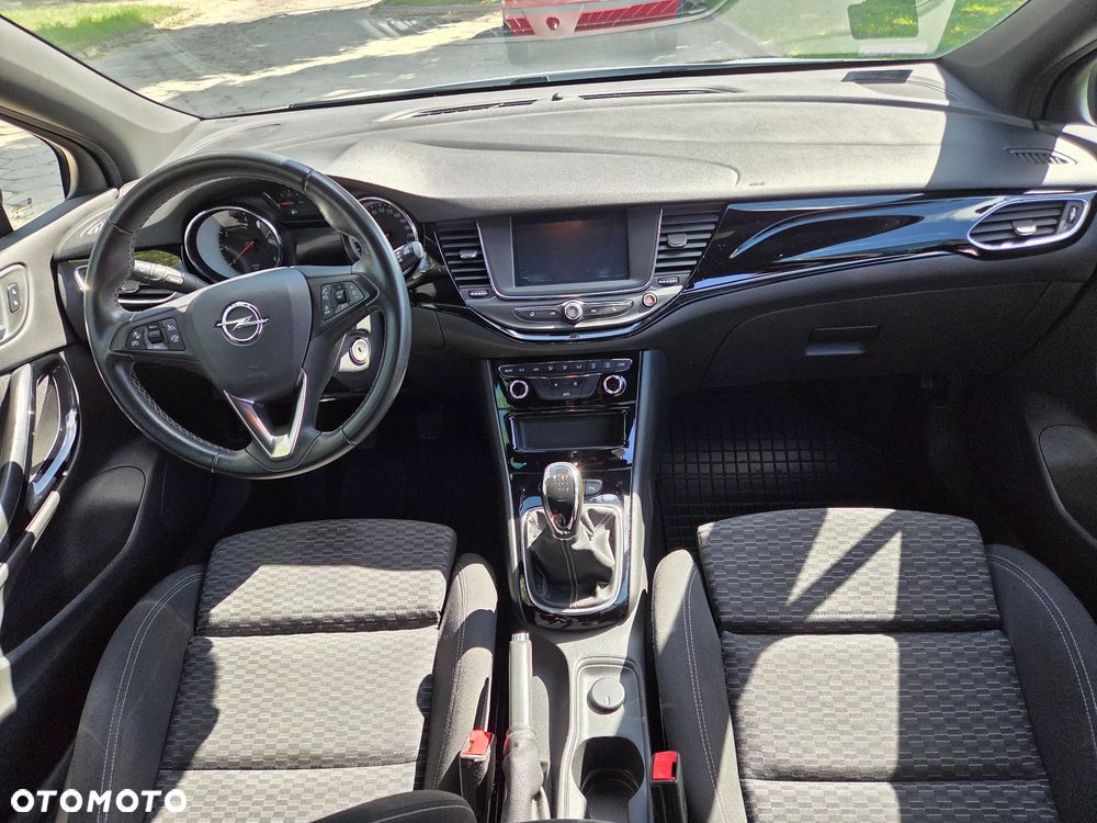 Opel Astra 1.4 T Dynamic - 8