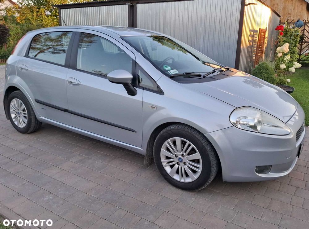 Fiat Grande Punto - 3