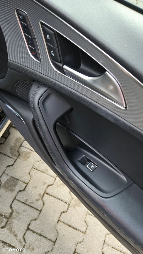 Audi A6 Allroad - 18