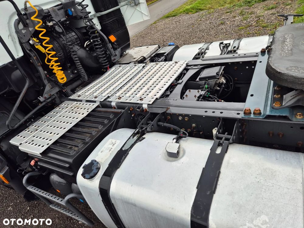 Renault Premium 460 eev - 6
