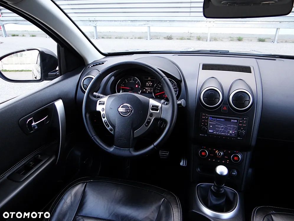 Nissan Qashqai+2 2.0 dCi DPF tekna - 5