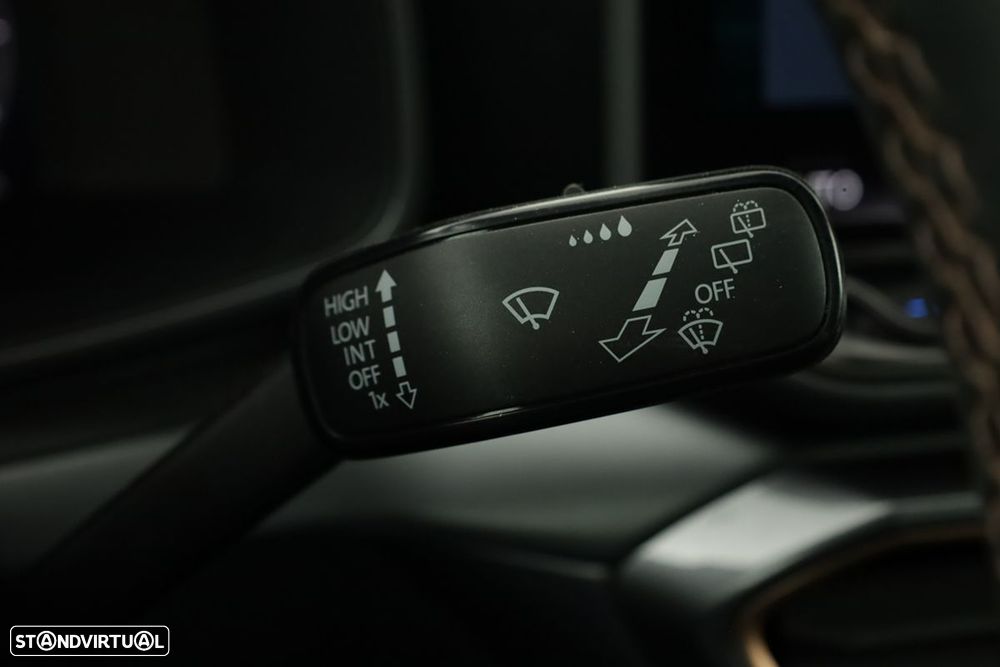 Cupra Formentor 1.5 e-Hybrid DSG - 17
