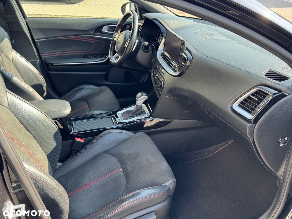 Kia ProCeed 1.6 T-GDI DCT7 OPF GT - 16