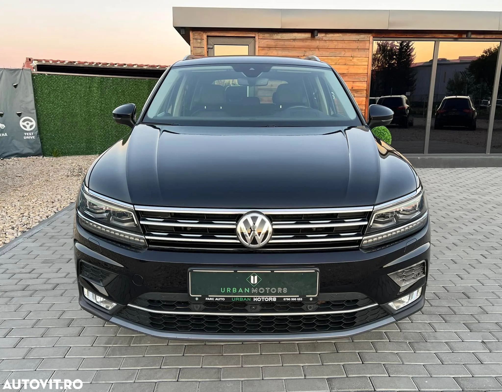 Volkswagen Tiguan 2.0 TDI 4Mot DSG Highline - 17