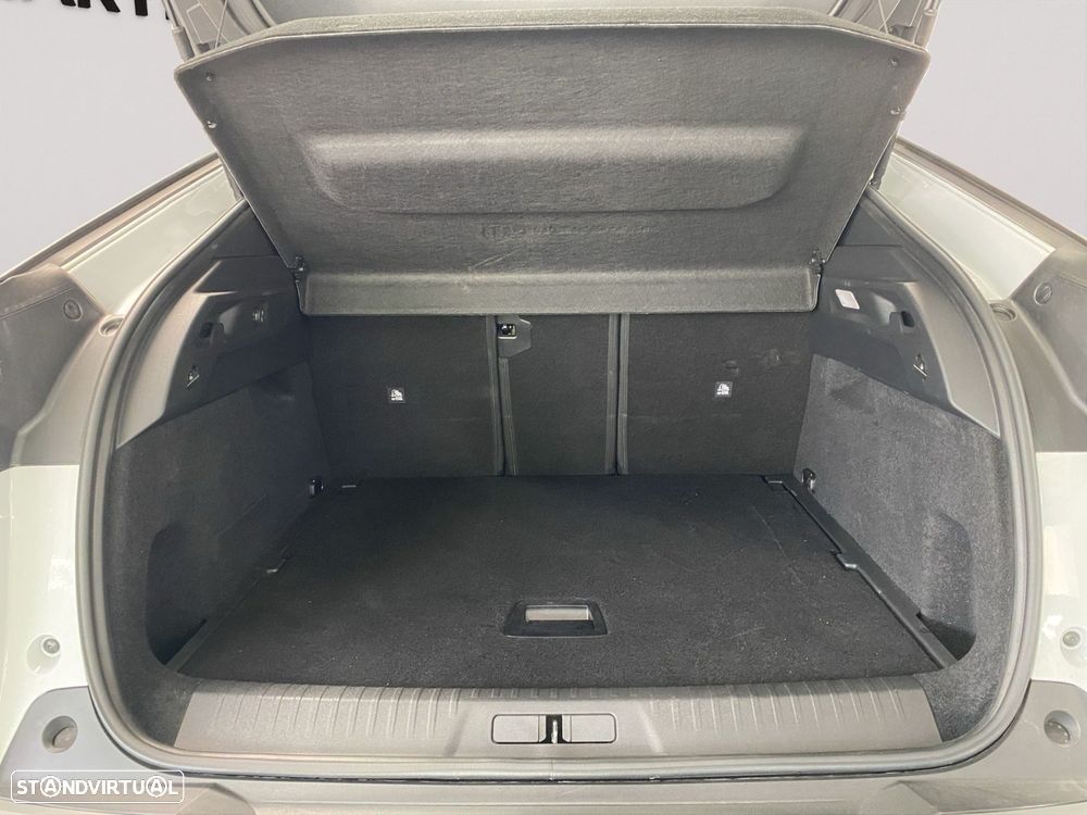 Peugeot 3008 1.2 Hybrid Allure e-DCS6 - 21