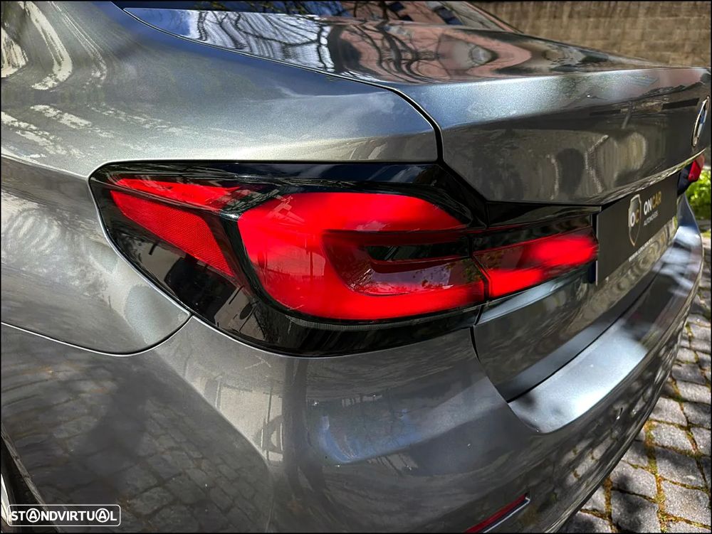 BMW 530 e Line Luxury - 6