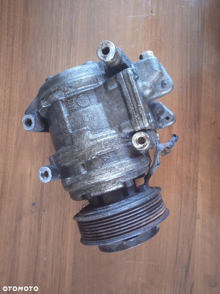 Sprężarka klimatyzacji	Kia Sorento 2.5 CRDI		224033300 - 5