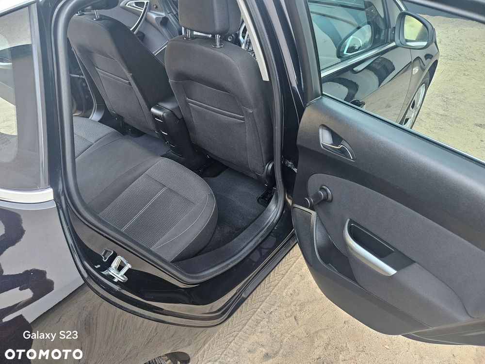 Opel Astra 1.4 Turbo Edition - 14