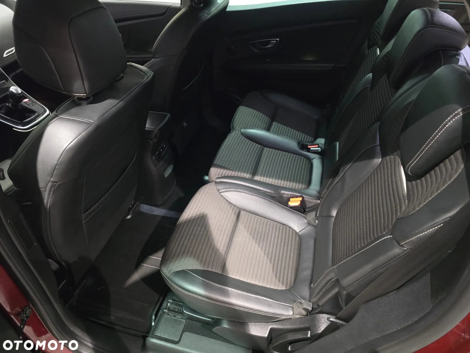 Renault Scenic 1.7 Blue dCi Zen - 10