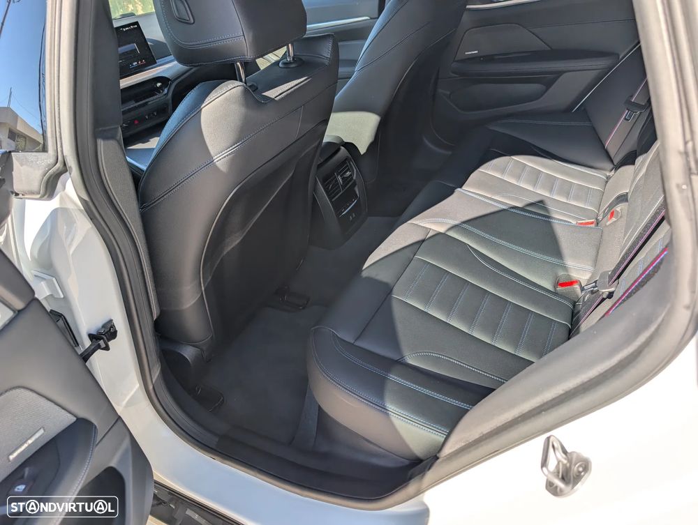 BMW i4 eDrive40 Pack Desportivo M Pro - 14