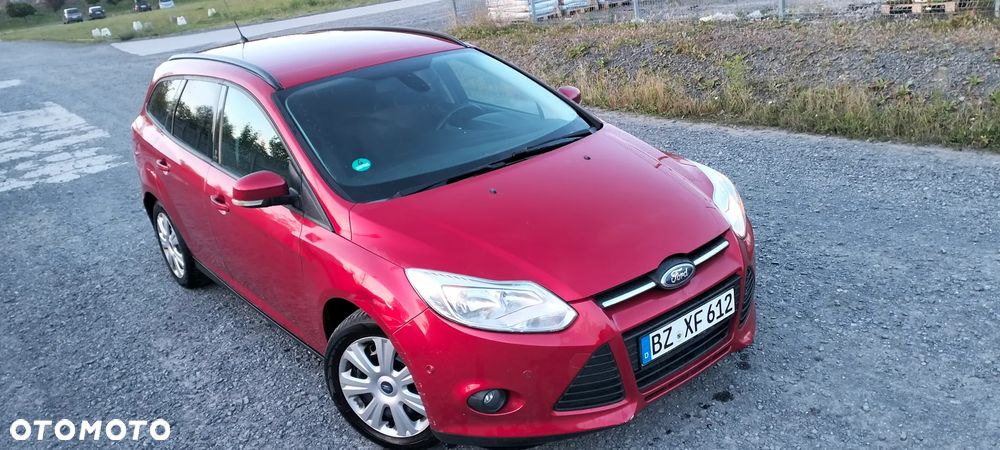 Ford Focus 1.6 TDCi DPF Champions Edition - 4
