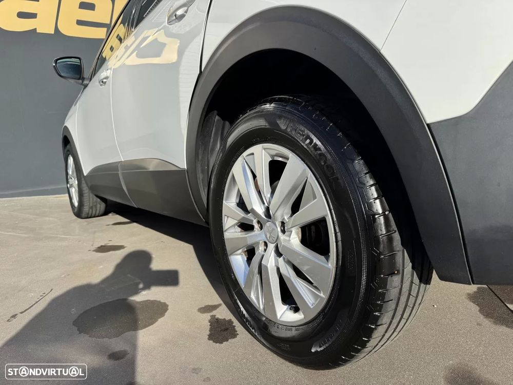 Peugeot 5008 1.2 PureTech Allure - 17