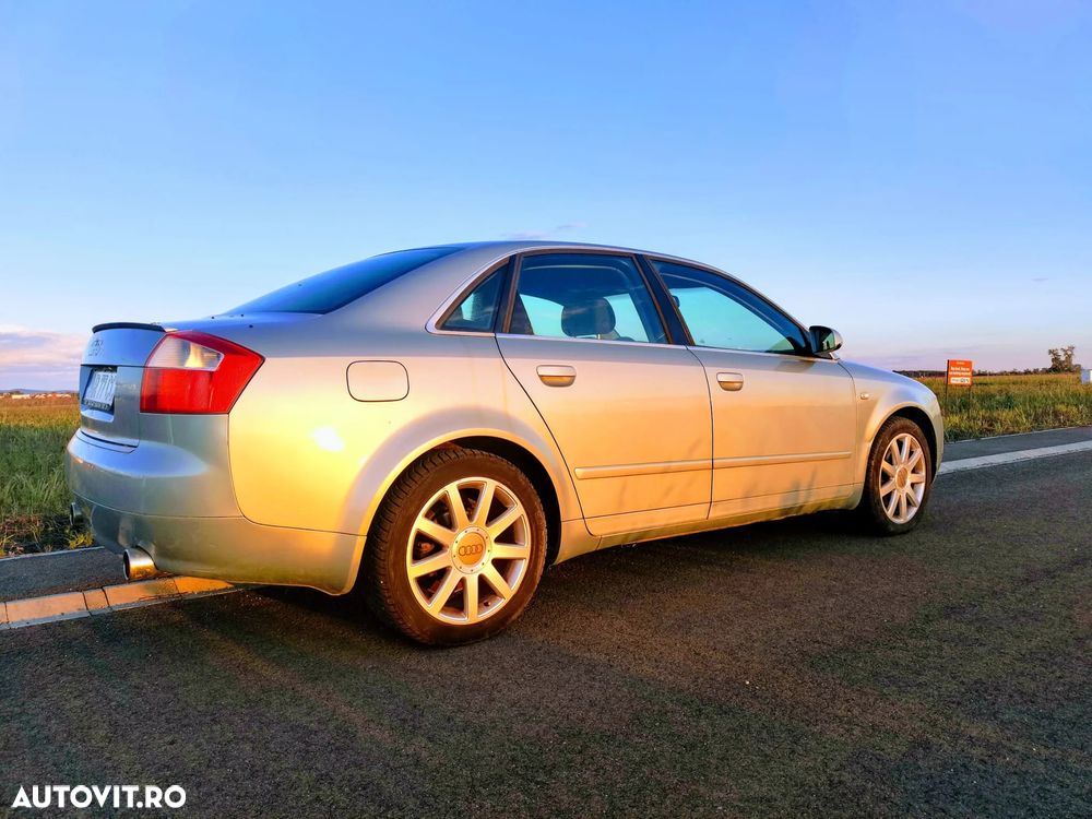 Audi A4 1.8 T - 10