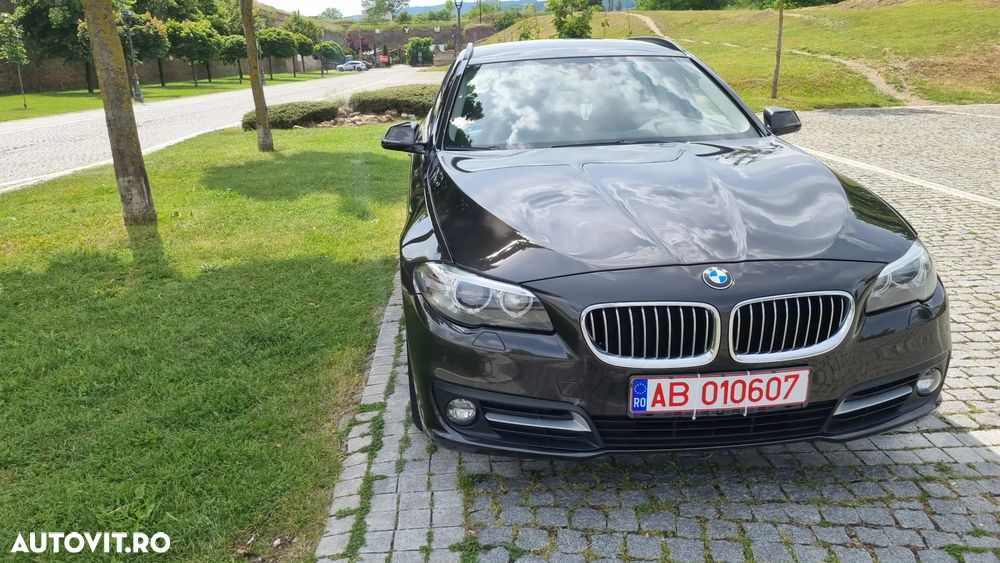 BMW Seria 5 520d xDrive AT - 2