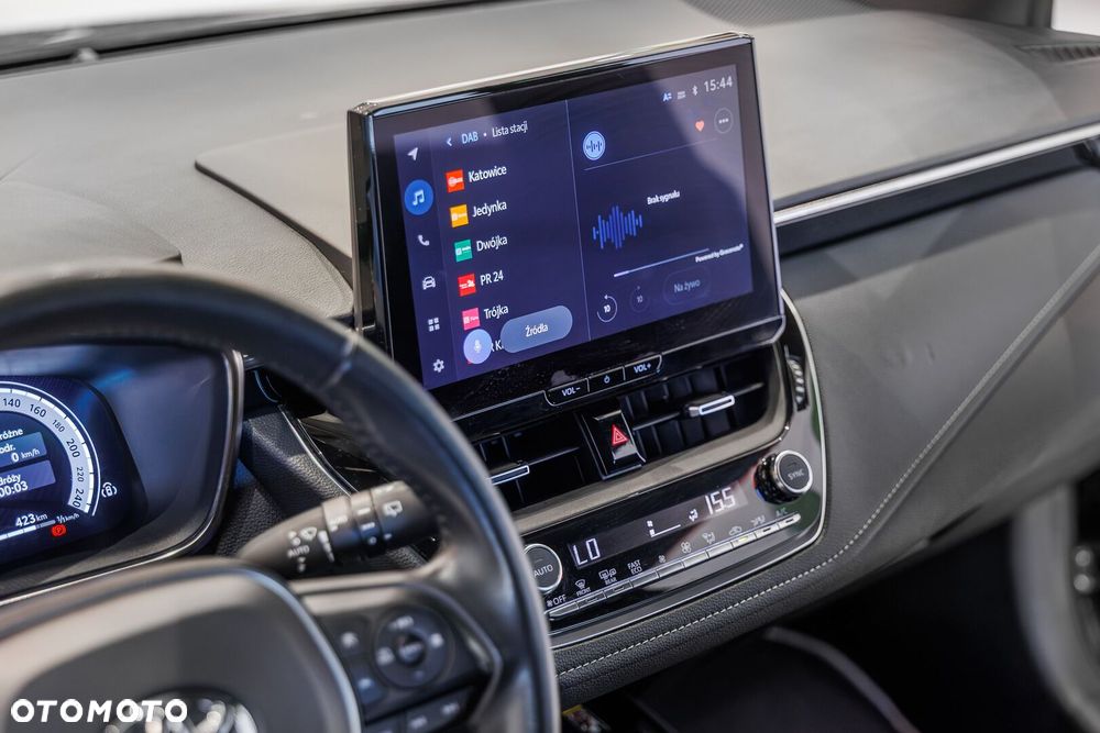 Toyota Corolla 1.8 Hybrid Comfort - 38