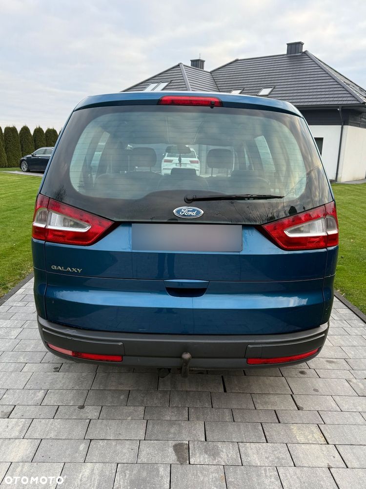 Ford Galaxy 2.0 Ghia - 4