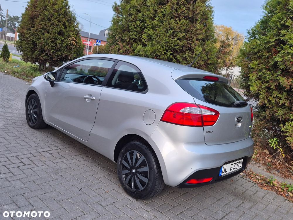Kia Rio 1.1 CRDI Spirit - 7