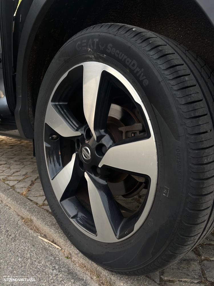 Nissan Qashqai 1.5 dCi N-Connecta 18 RS - 27