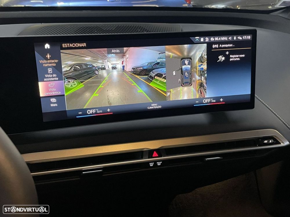 BMW iX xDrive 50 Pack Desportivo - 12