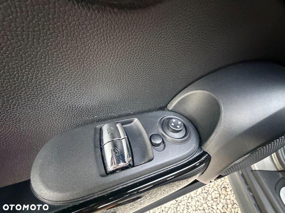 MINI Cooper SD Sport-Aut Seven Chili - 19