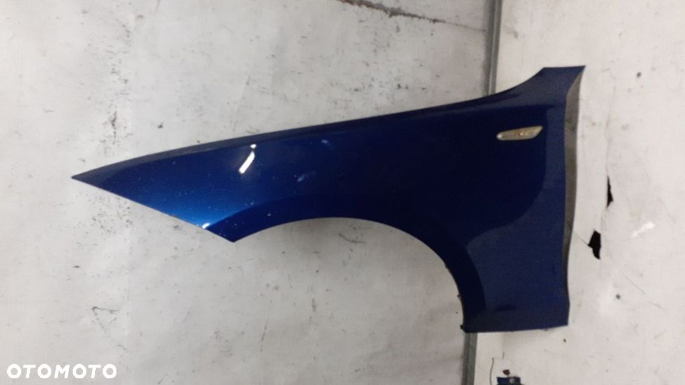 * BŁOTNIK PRZEDNI PRZOD  LEWY BMW 1 E81 E82 E87 E88 SYNDEBLAU * - 1