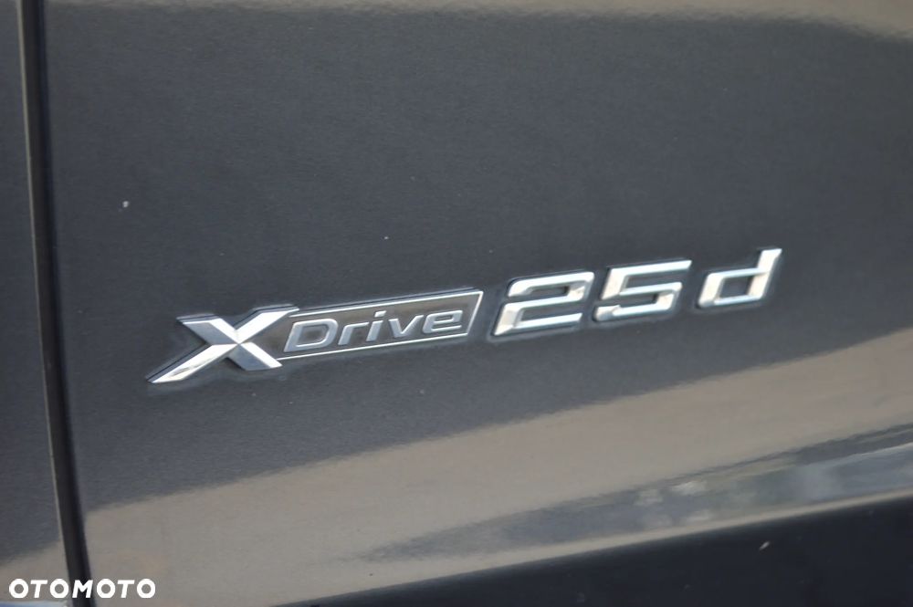 BMW X5 xDrive25d - 32