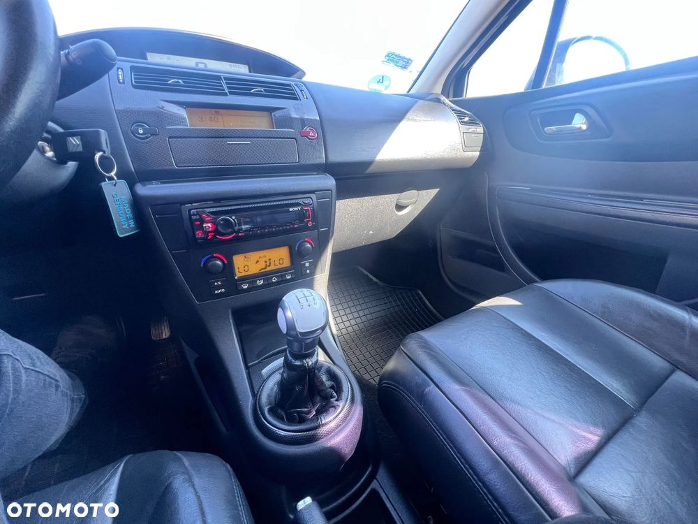 Citroën C4 1.6 16V VTR Pack - 19