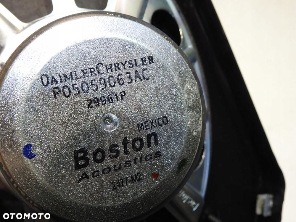 GŁOŚNIK BAGAŻNIKA PRAWY CHRYSLER 300C P05059063AC - 5