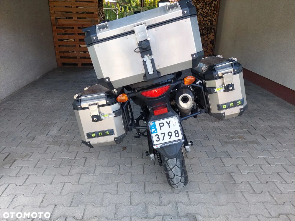 Suzuki V-STROM - 13