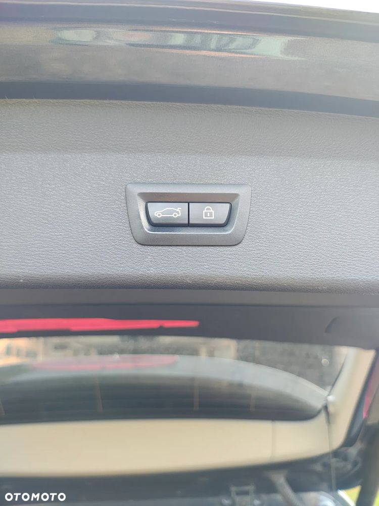BMW X1 - 24