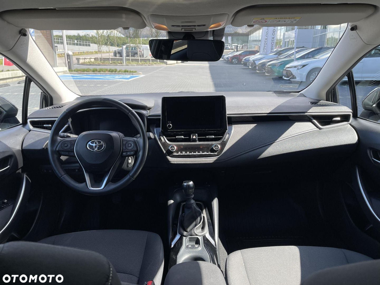 Toyota Corolla - 10
