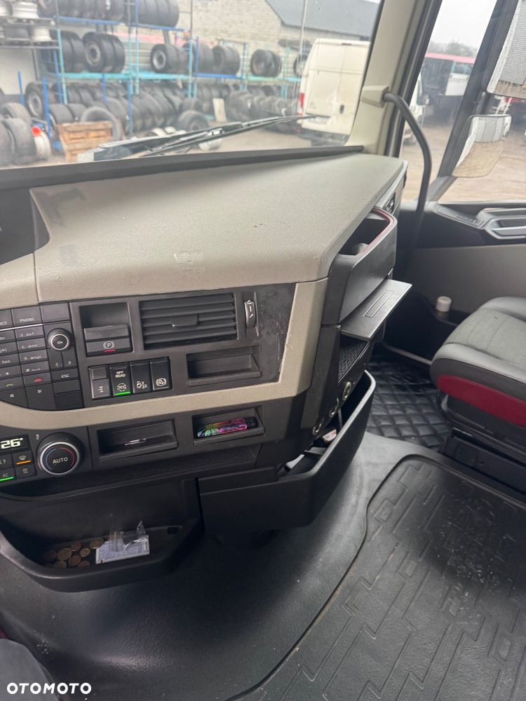 Volvo FH 460 2015 Export - 10