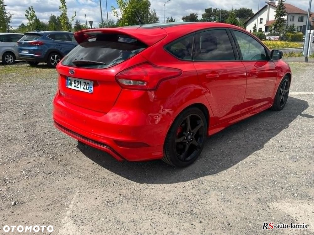Ford Focus - 5