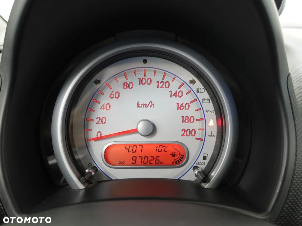 Suzuki Splash - 35