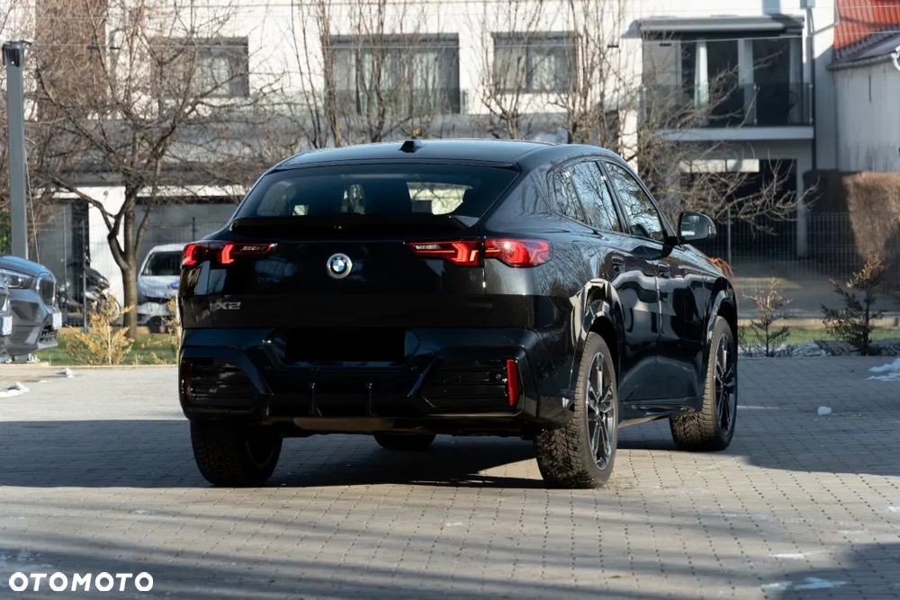 BMW X2 xDrive20d mHEV - 10