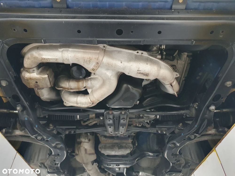 Subaru Impreza 2.0 WRX STI - 33