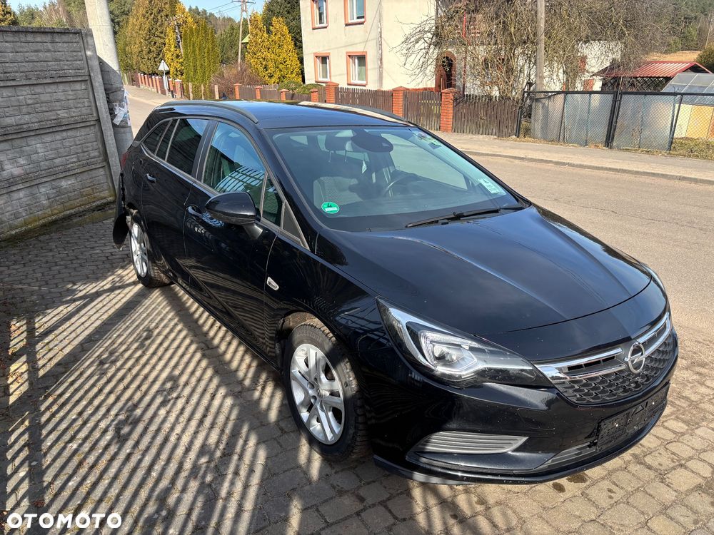 Opel Astra - 4
