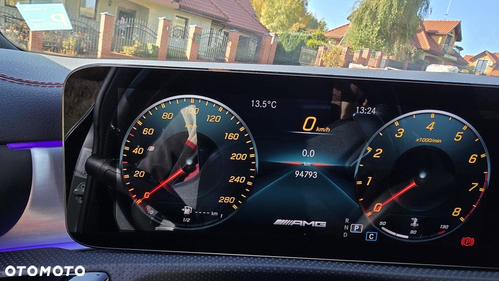 Mercedes-Benz CLA AMG 35 4-Matic 7G-DCT - 12