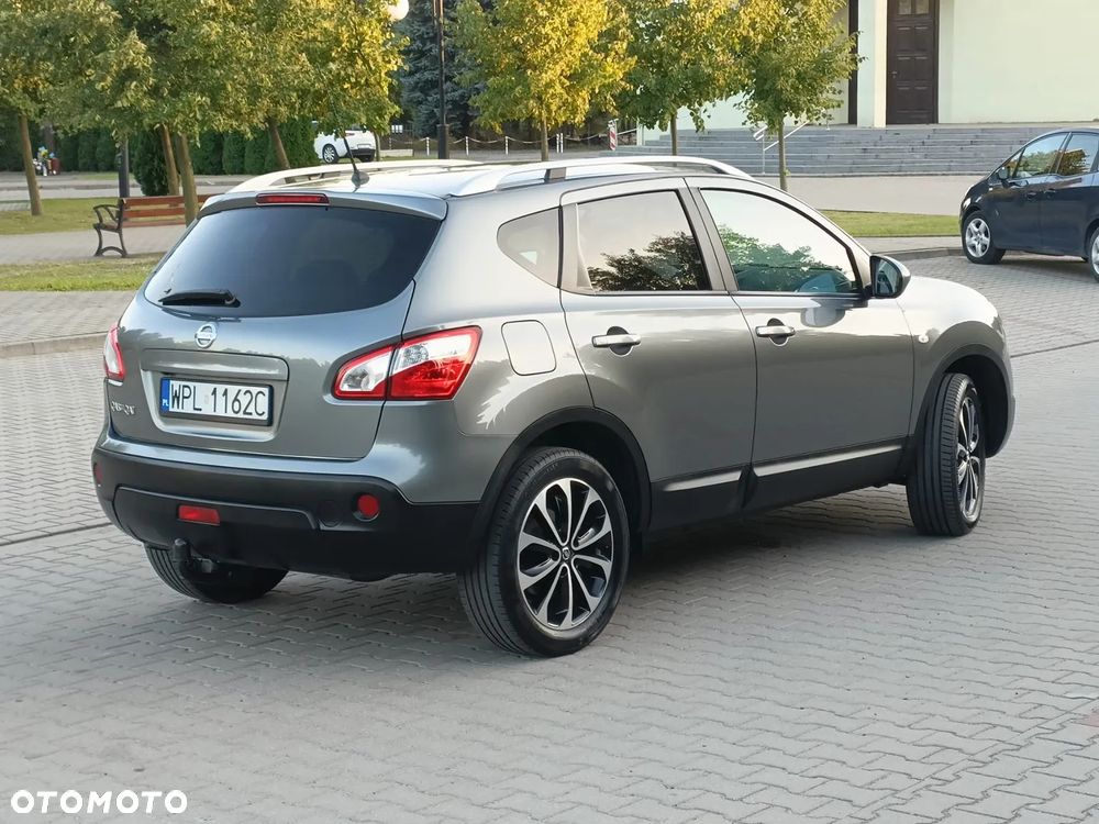 Nissan Qashqai 2012 photo 4