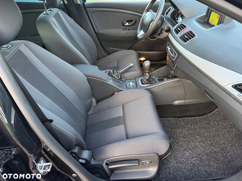 Renault Megane TCe 130 Dynamique - 23