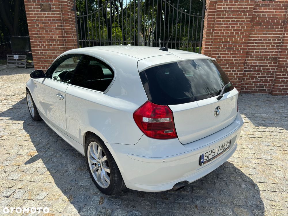 BMW Seria 1 118i - 9