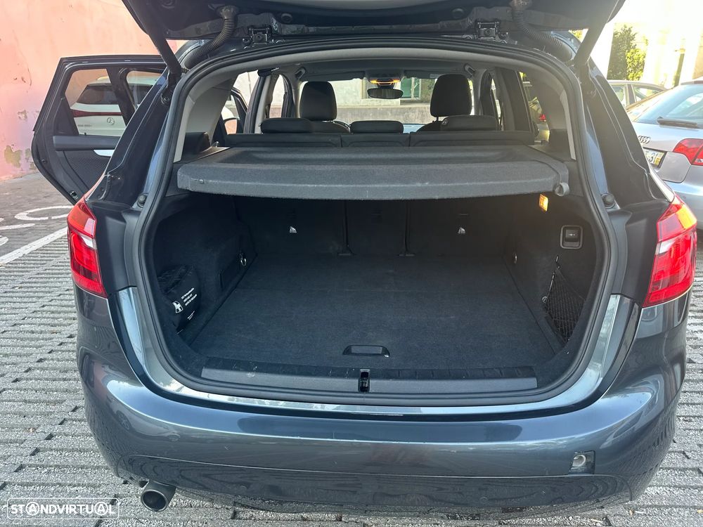 BMW 214 Active Tourer - 5