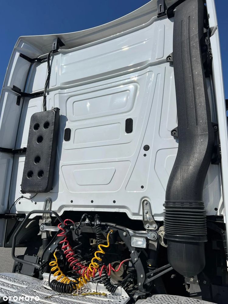 Mercedes-Benz 1845 L - 15