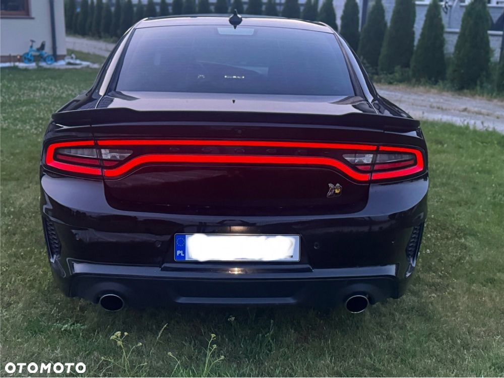 Dodge Charger 6.4 Scat Pack Widebody - 19