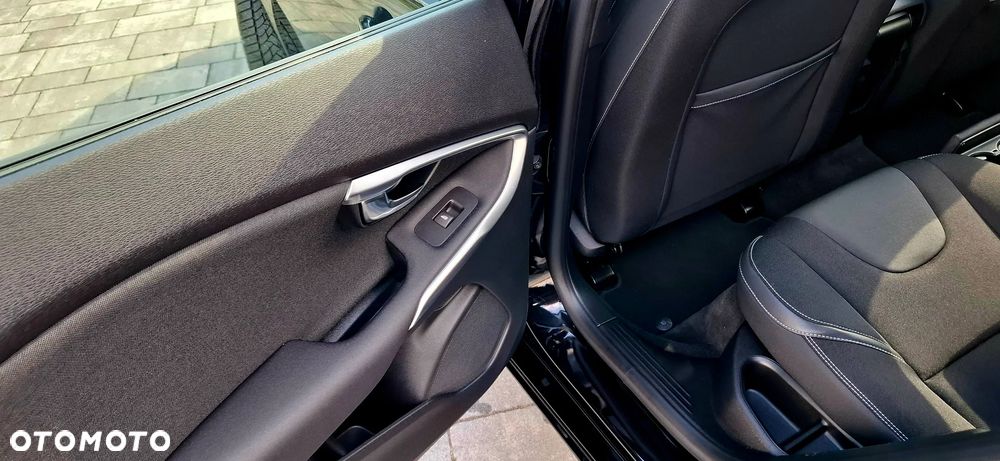 Volvo V40 D3 Geartronic Inscription - 14