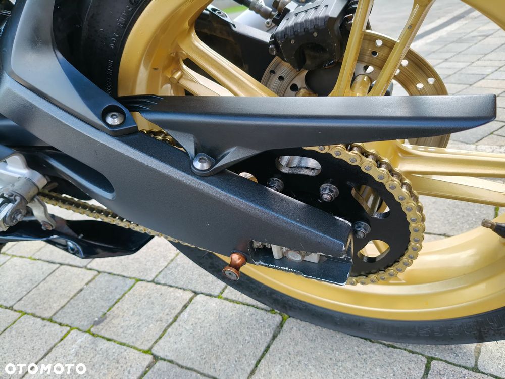 Yamaha R125 - 16